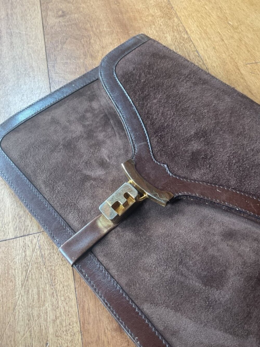 RARE Salvatore Ferragamo Vintage Brown Suede And Leather Clutch *READ* See 📸 - Picture 5 of 16
